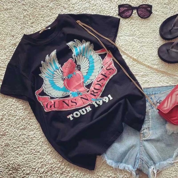 Tops - Guns N roses wings Band Graphic tee